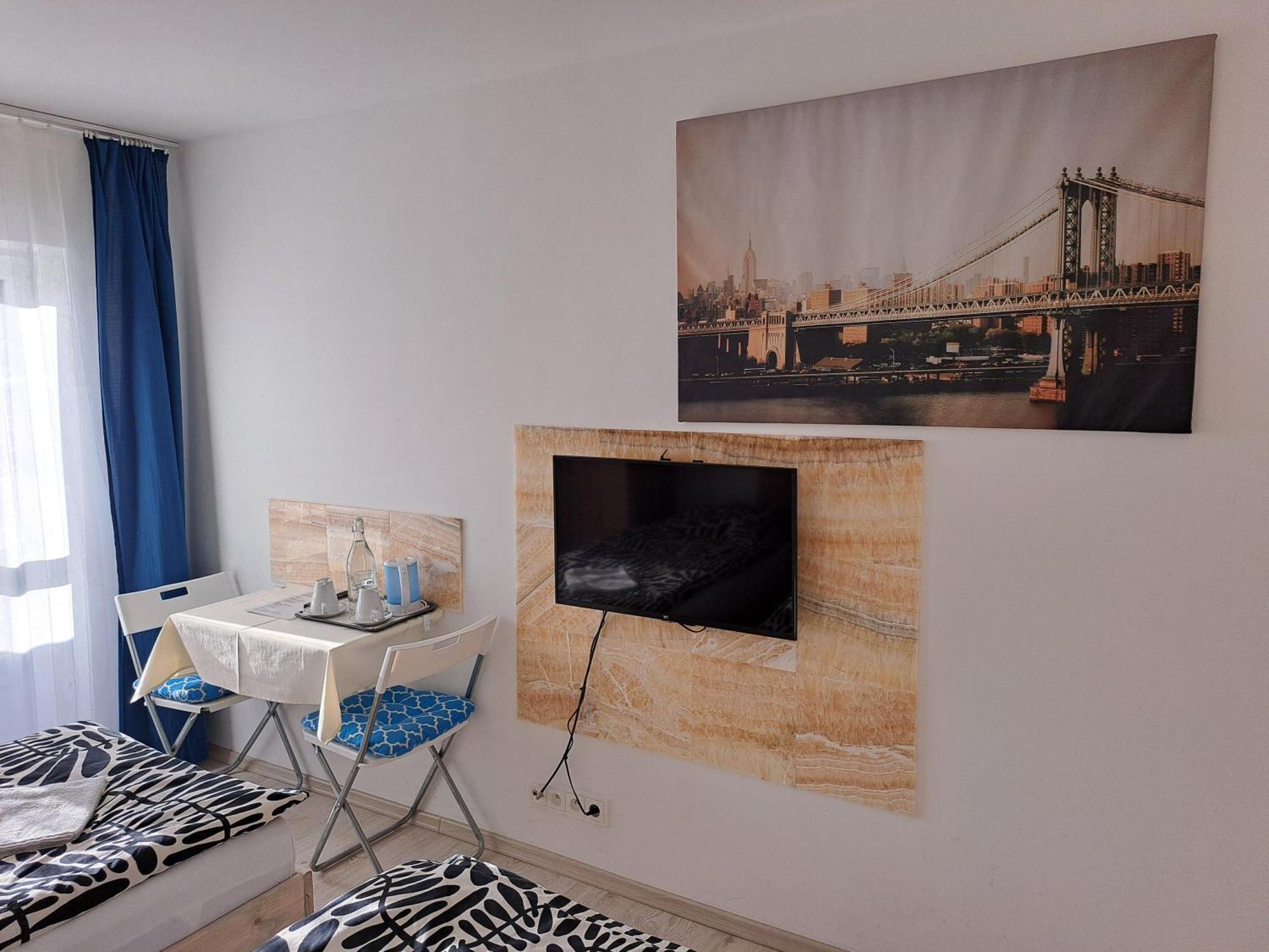 Apartmany Amalia Piest'any Exteriör bild